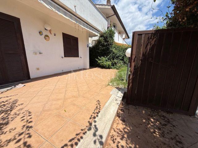 casa indipendente in vendita a Sabaudia