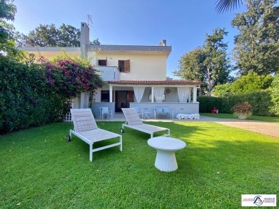 casa indipendente in vendita a Sabaudia