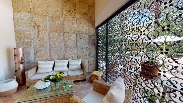 casa indipendente in vendita a Sabaudia in zona Baia d'Argento