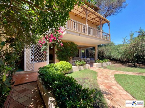 casa indipendente in vendita a Sabaudia