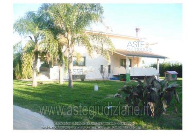 casa indipendente in vendita a Sabaudia