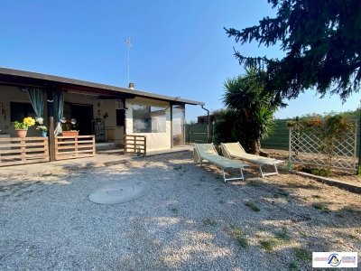 casa indipendente in vendita a Sabaudia