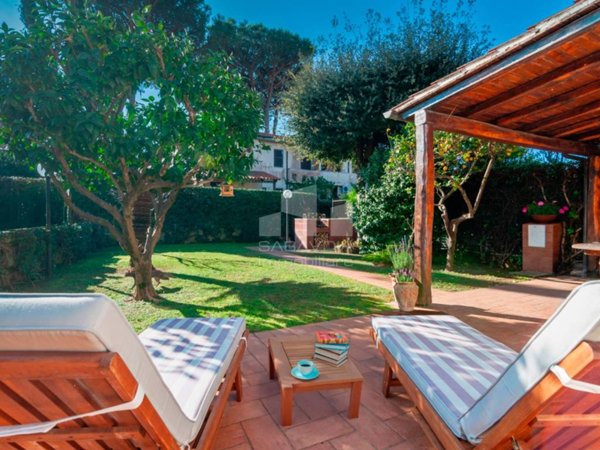 casa indipendente in vendita a Sabaudia