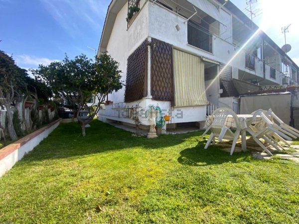 casa indipendente in vendita a Sabaudia