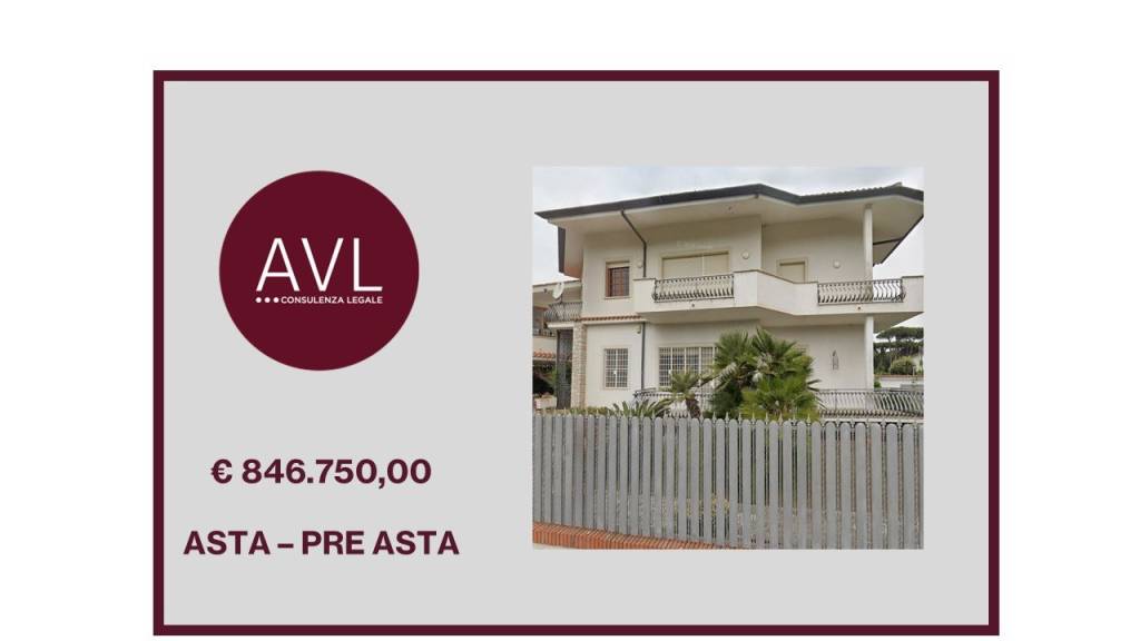 casa indipendente in vendita a Sabaudia