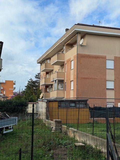 appartamento in vendita a Sabaudia