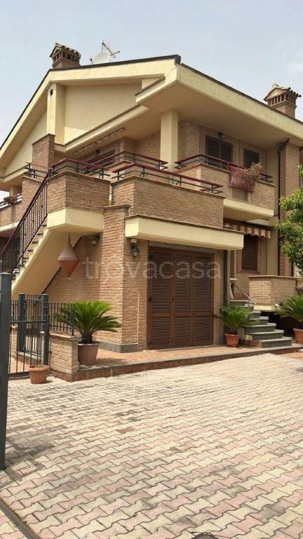 casa indipendente in vendita a Sabaudia