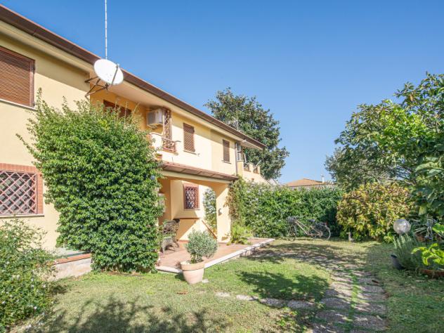 casa indipendente in vendita a Sabaudia