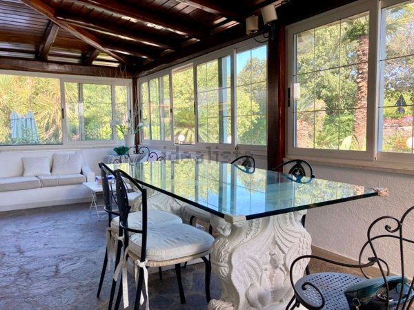 casa indipendente in vendita a Sabaudia