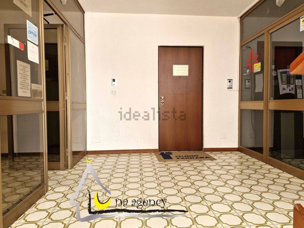 ufficio in vendita a Sabaudia