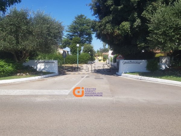 casa indipendente in vendita a Sabaudia