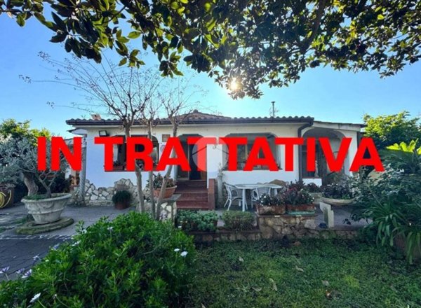 casa indipendente in vendita a Sabaudia