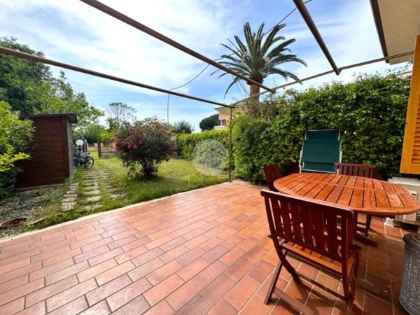 appartamento in vendita a Sabaudia in zona Bella Farnia