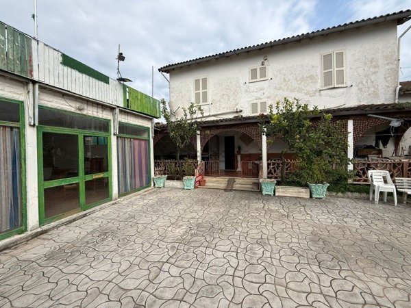 casa indipendente in vendita a Sabaudia