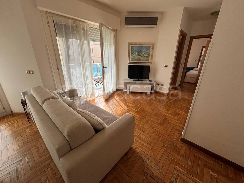 appartamento in vendita a Sabaudia