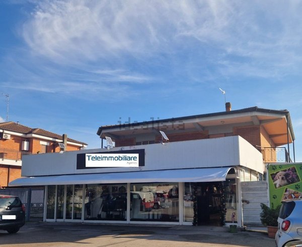 casa indipendente in vendita a Sabaudia