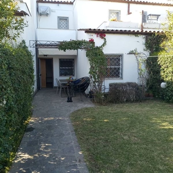 appartamento in vendita a Sabaudia in zona Bella Farnia