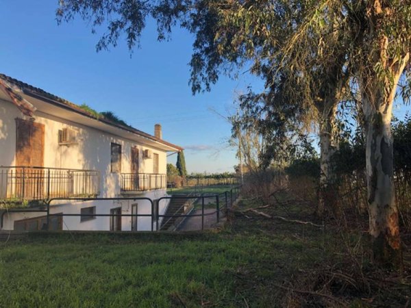 ufficio in vendita a Sabaudia