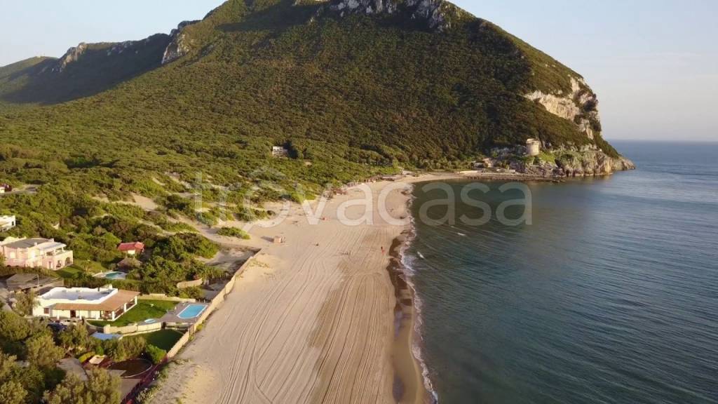 casa indipendente in vendita a Sabaudia