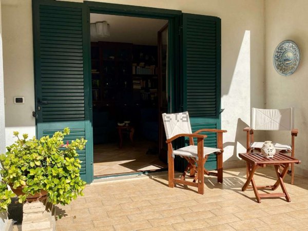 casa indipendente in vendita a Sabaudia