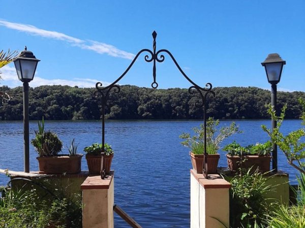 casa indipendente in vendita a Sabaudia