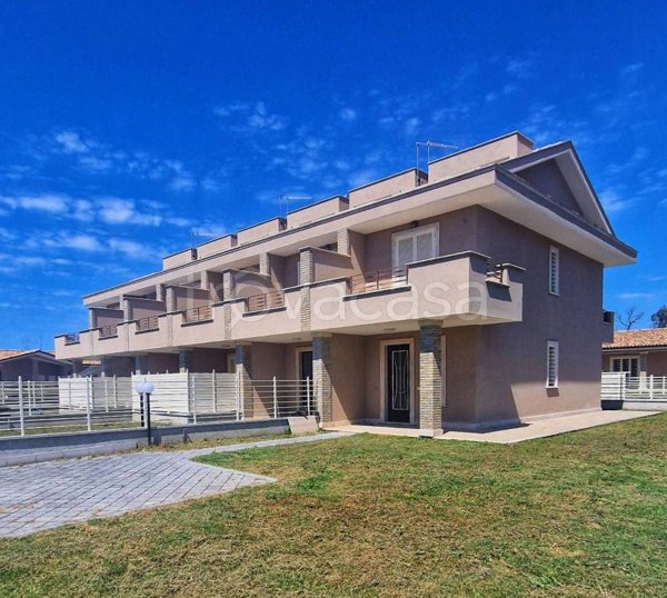 casa indipendente in vendita a Sabaudia