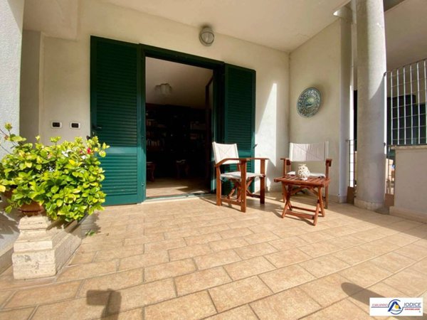 casa indipendente in vendita a Sabaudia