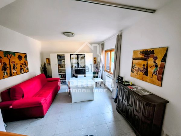 casa indipendente in vendita a Sabaudia in zona Bella Farnia