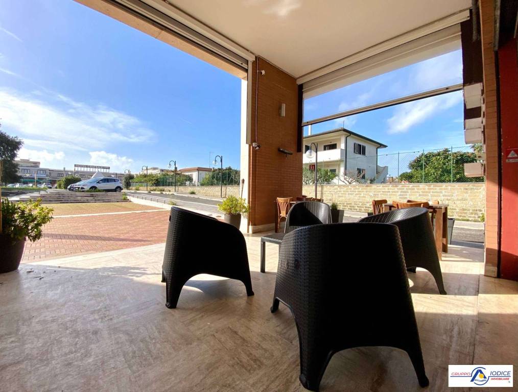 negozio in vendita a Sabaudia