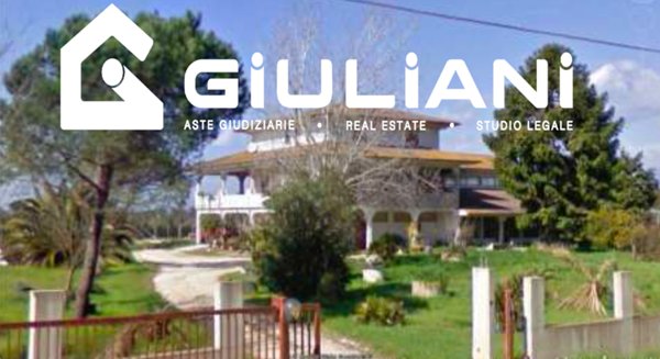 casa indipendente in vendita a Sabaudia