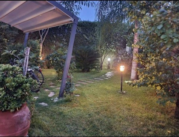 casa indipendente in vendita a Sabaudia