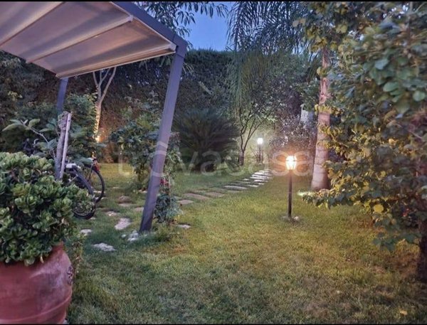 casa indipendente in vendita a Sabaudia