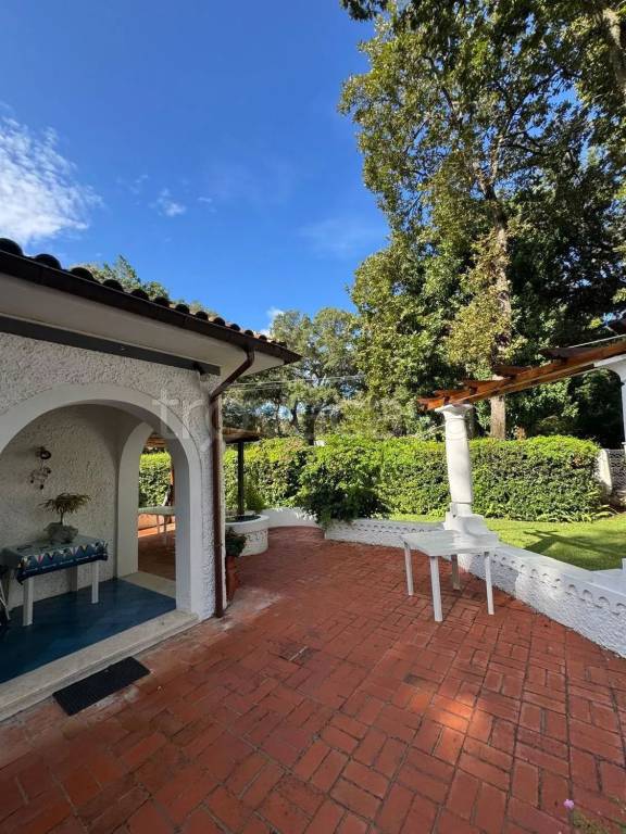 casa indipendente in vendita a Sabaudia in zona Baia d'Argento