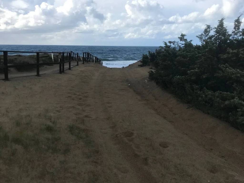 intera palazzina in vendita a Sabaudia