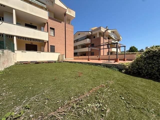 appartamento in vendita a Sabaudia