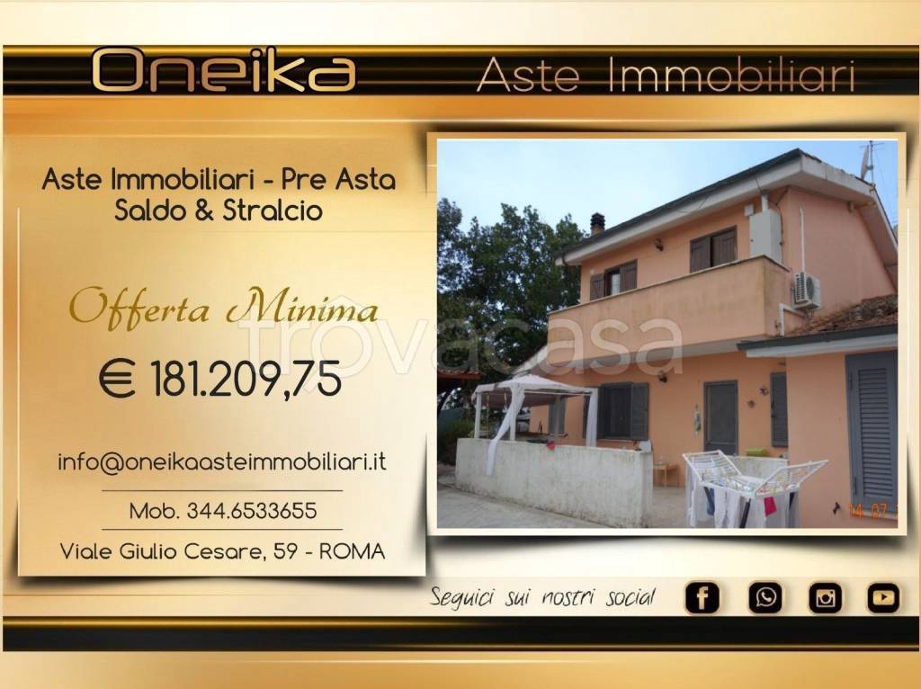 casa indipendente in vendita a Sabaudia
