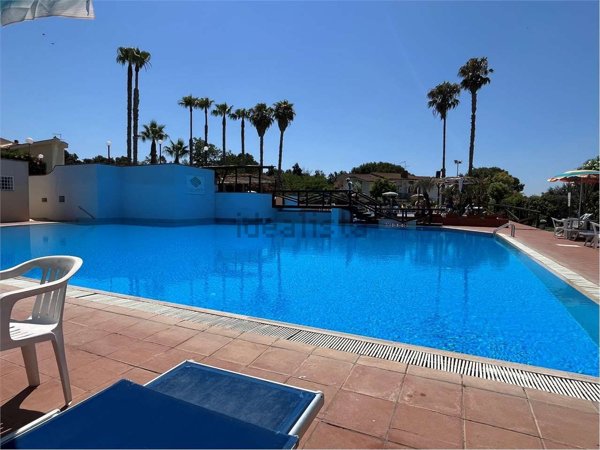 casa indipendente in vendita a Sabaudia in zona Bella Farnia