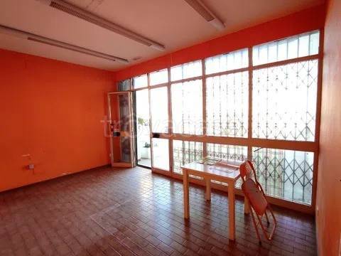 negozio in vendita a Sabaudia