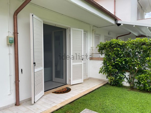 casa indipendente in vendita a Sabaudia