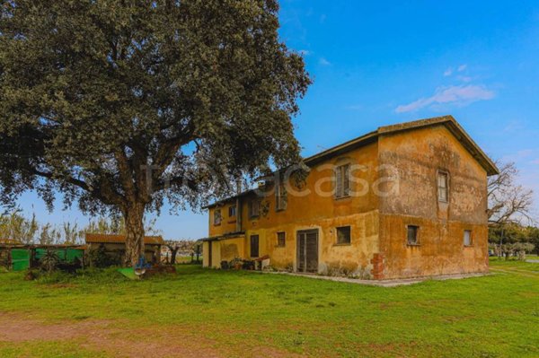 casa indipendente in vendita a Sabaudia