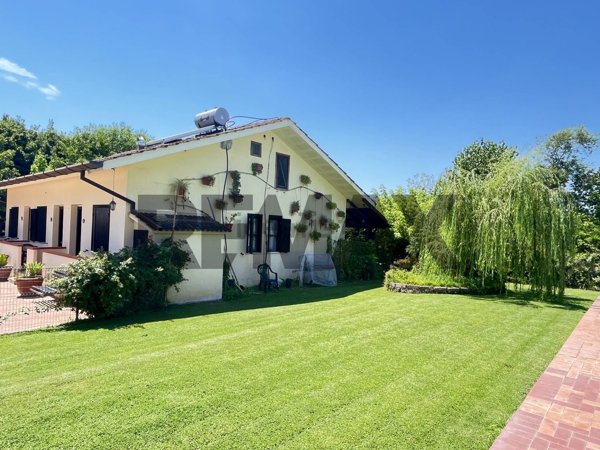 casa indipendente in vendita a Sabaudia