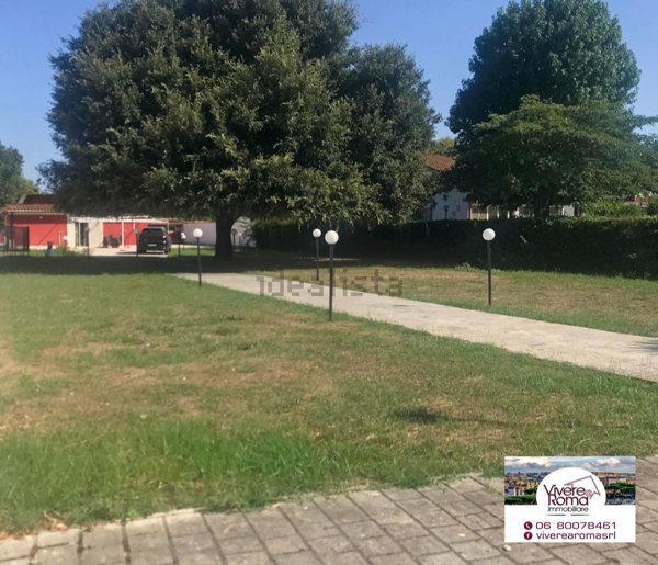 casa indipendente in vendita a Sabaudia