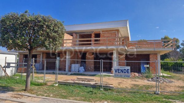 casa indipendente in vendita a Sabaudia in zona Baia d'Argento