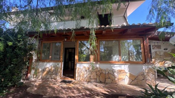 casa indipendente in vendita a Sabaudia