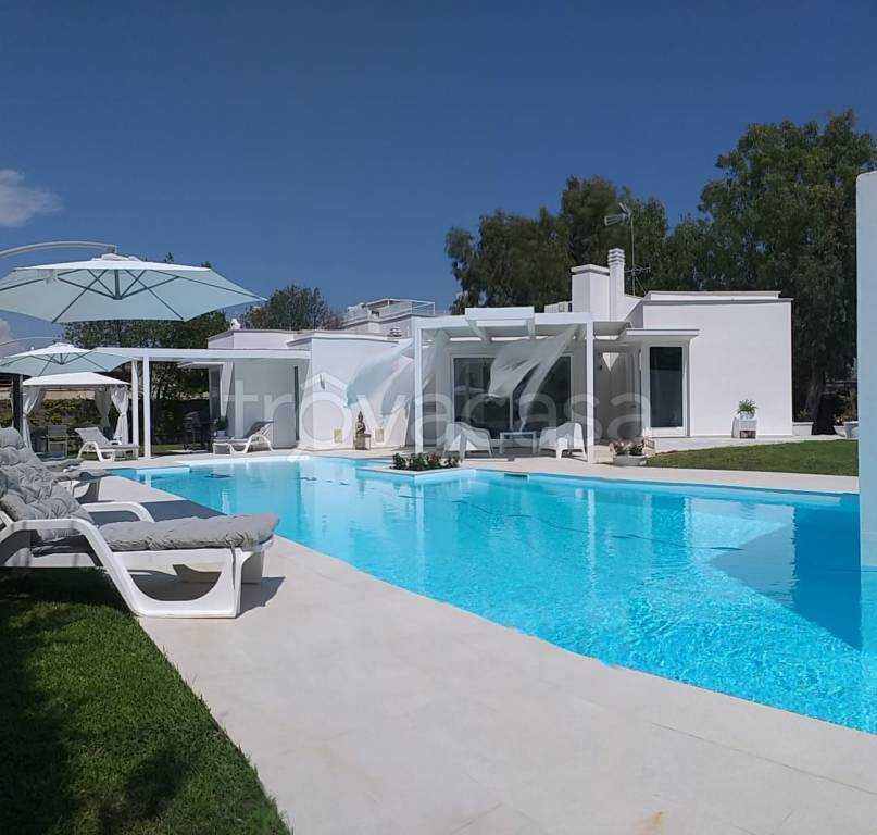 casa indipendente in vendita a San Felice Circeo