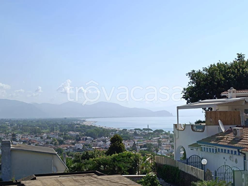 appartamento in vendita a San Felice Circeo