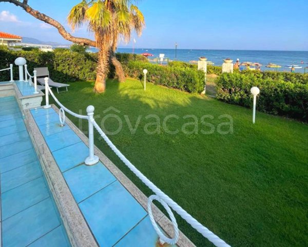 casa indipendente in vendita a San Felice Circeo