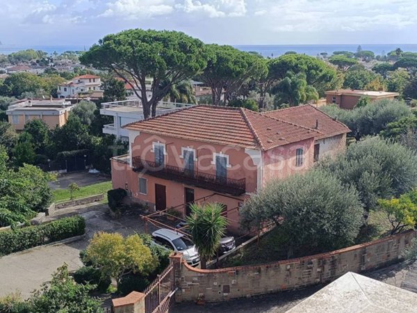 casa indipendente in vendita a San Felice Circeo