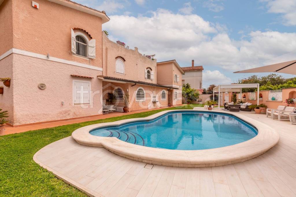 casa indipendente in vendita a San Felice Circeo