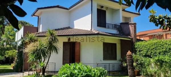 casa indipendente in vendita a San Felice Circeo